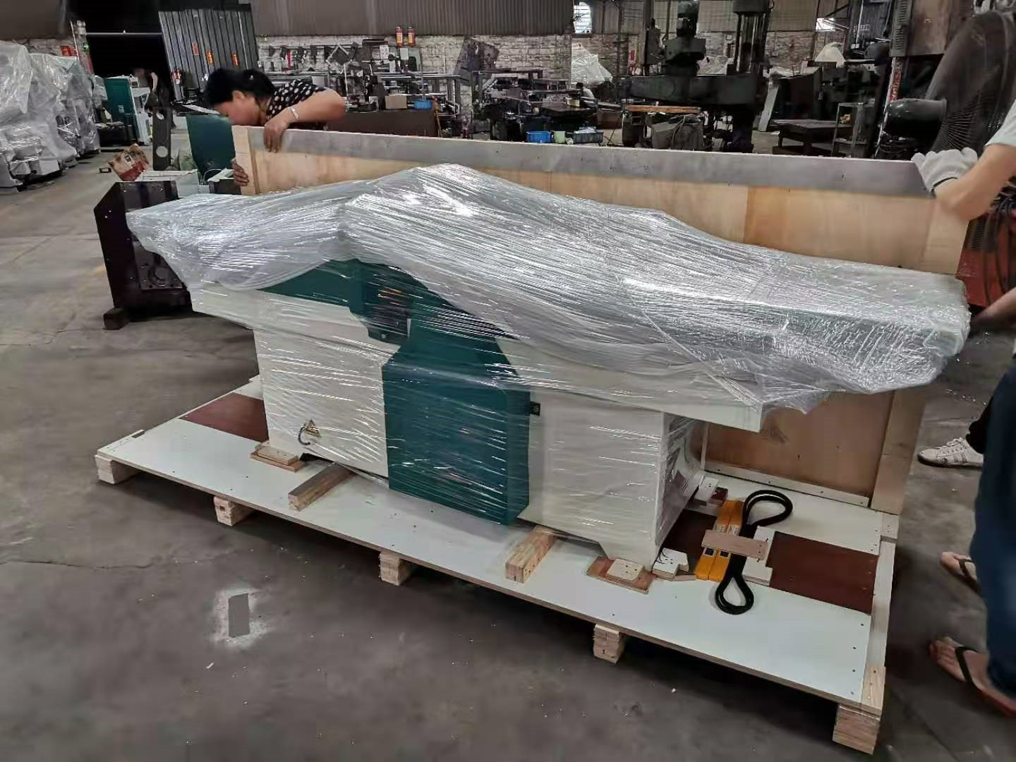 Frez spiralny do drewna, do ob – Woodworking Machines recenzja i cena
