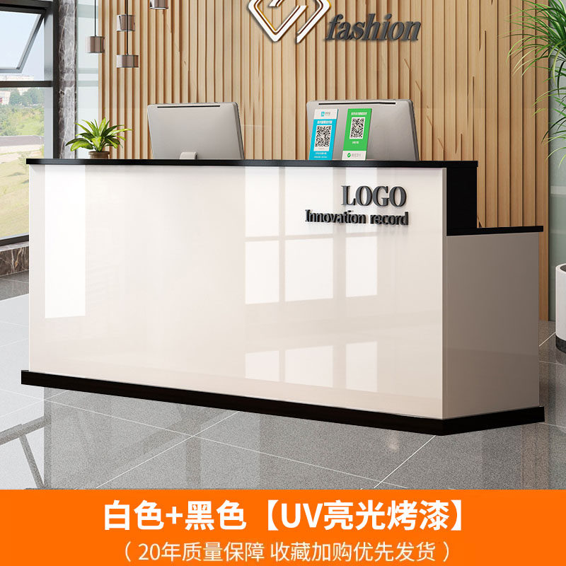 Biurko recepcyjne Instytutu Ur – Woodworking Institute recenzja i cena