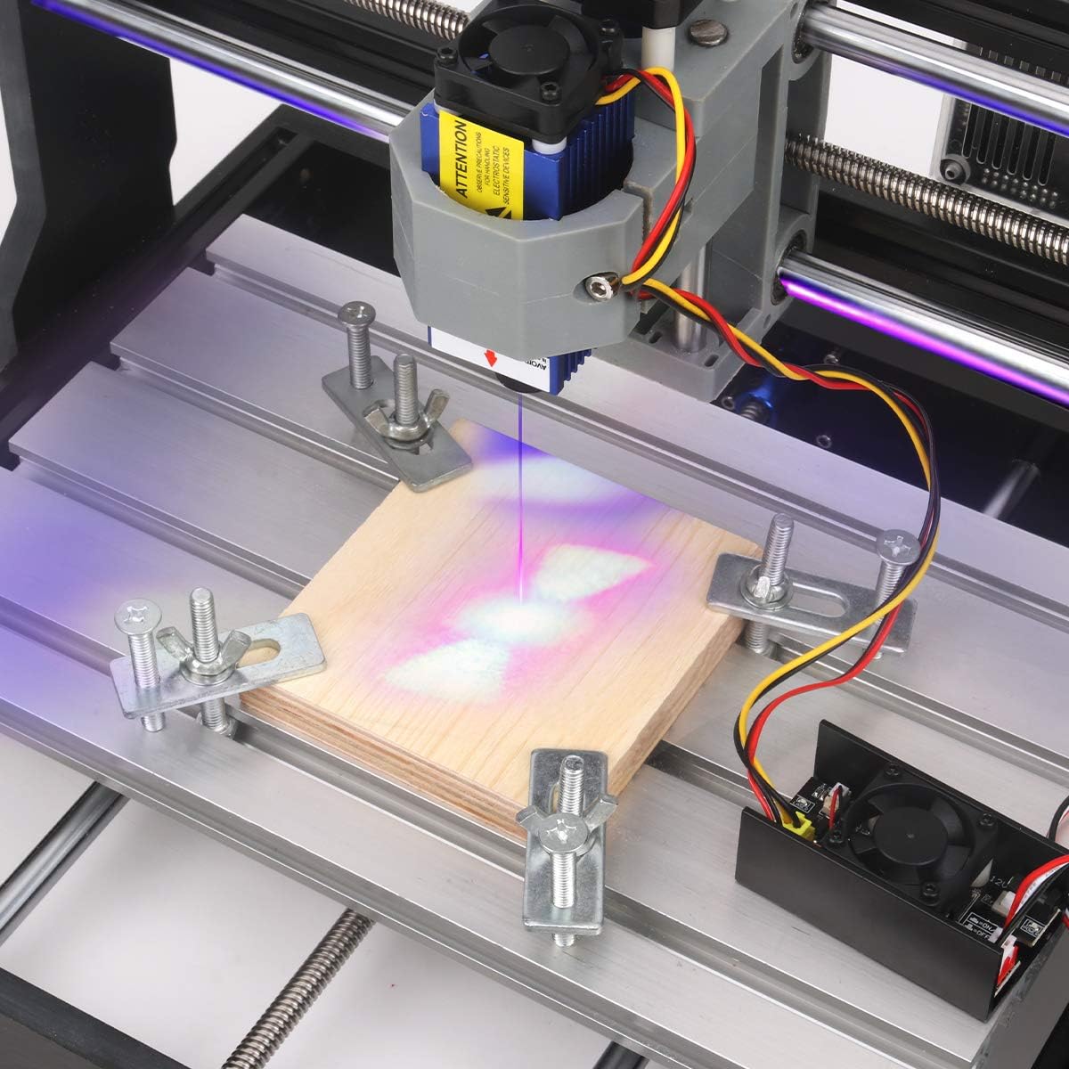 Frezarka CNC 3018Pro do obróbk – Woodworking Machines recenzja i cena