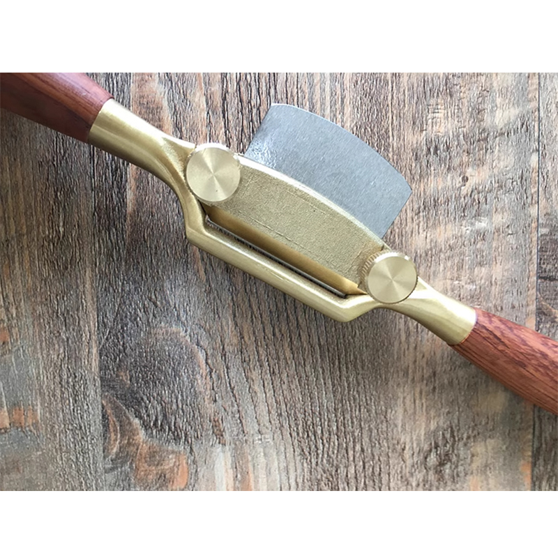 Strug ręczny do obróbki drewna – Spokeshave Flat recenzja i cena